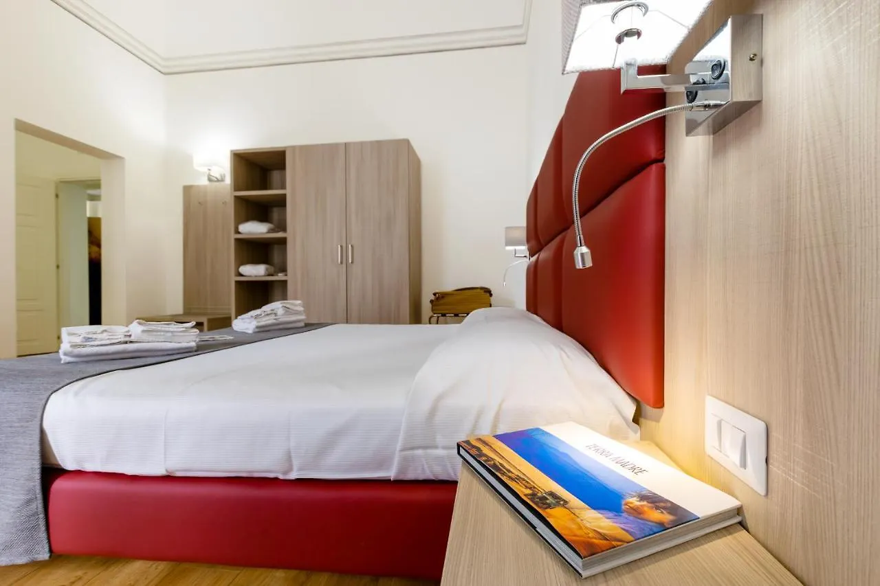 باليرمو Belmonte102 Esclusive Suites 3*,  إيطاليا
